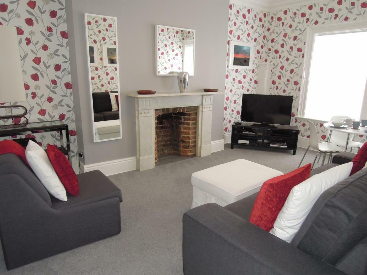 Special Seafront Apartment